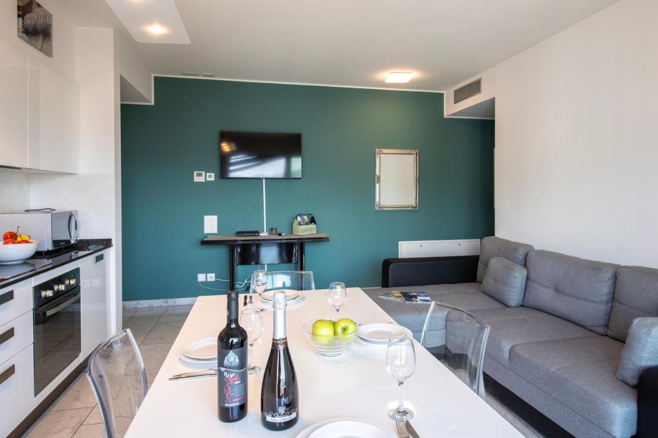 Panoramic Penthouse - Happy Rentals لوغانو المظهر الخارجي الصورة